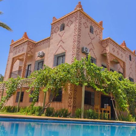 Kasbah Roseville Ait Ouahi ภายนอก รูปภาพ