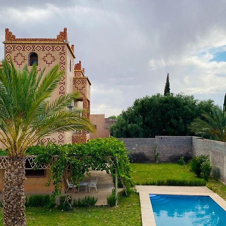 Kasbah Roseville Ait Ouahi ภายนอก รูปภาพ